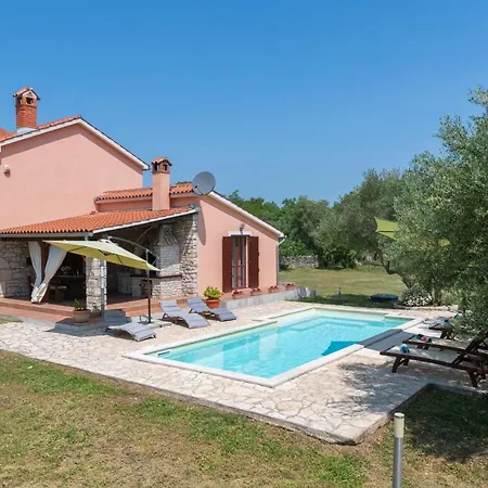 House Natalie, Village Holiday home