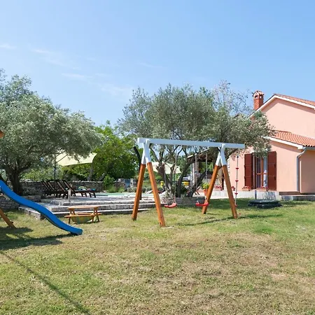 Holiday home House Natalie, Village Rakalj