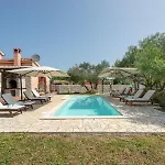 House Natalie, Village Holiday home Rakalj