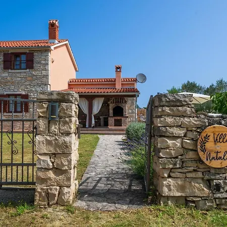 House Natalie, Village