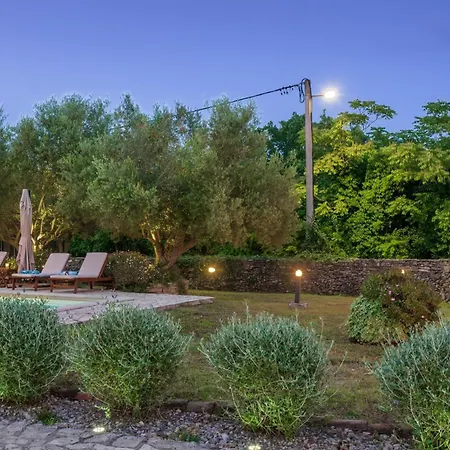 House Natalie, Village Casa vacanze