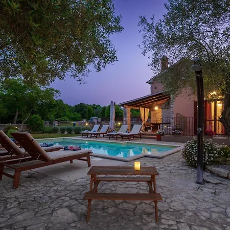 Casa vacanze House Natalie, Village Rakalj