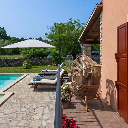 House Natalie, Village Casa vacanze