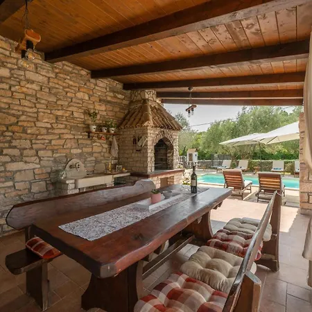 Casa vacanze House Natalie, Village Rakalj